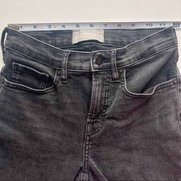Everlane | The Mid rise Skinny Jean | Washed Black - Picture 8 of 9